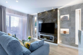 THE ONE - Luxury Stylish Apartment with Sea View !
